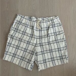 Pacsun Volley Shorts Men's Medium 6"
Inseam Corduroy Cream Plaid